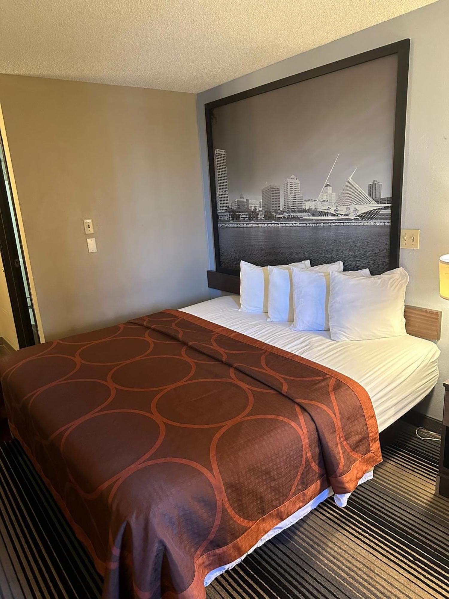 ซูเปอร์ 8 บาย วินด์แฮม มิลวอกี แอร์พอร์ต Hotel ภายนอก รูปภาพ